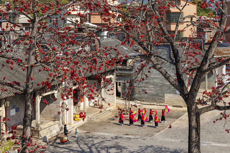 曾氏大宗祠（傅卓明摄）2.jpg